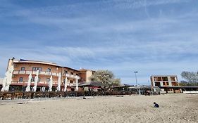 Sand Beach Apartment Idila