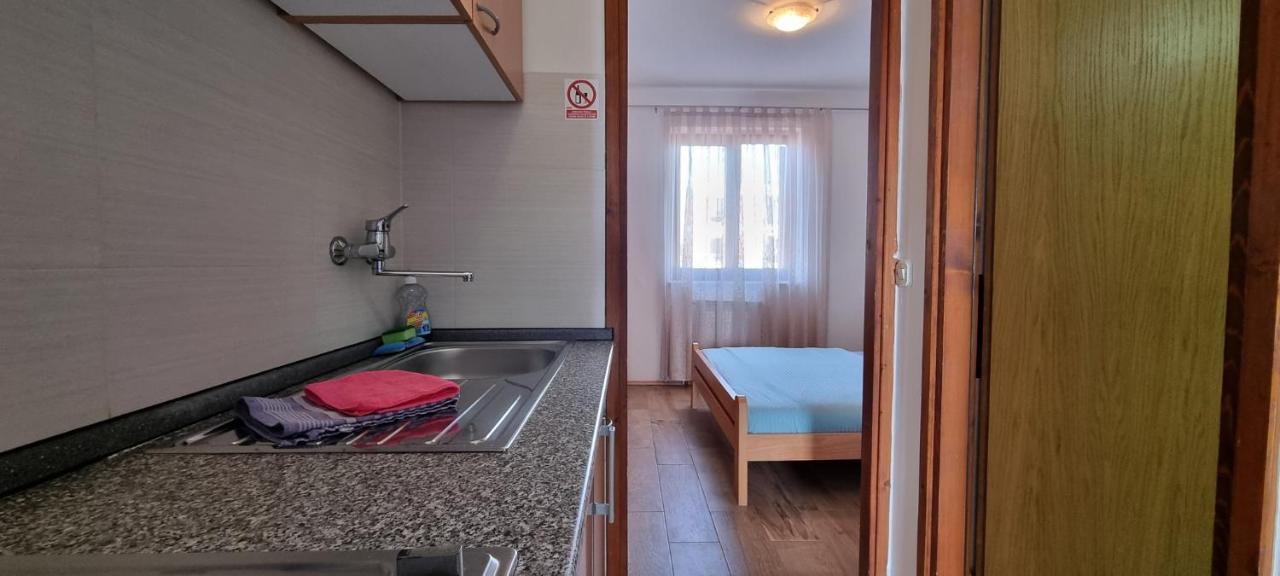 Sand Beach Apartment Idila Medulin Exterior foto